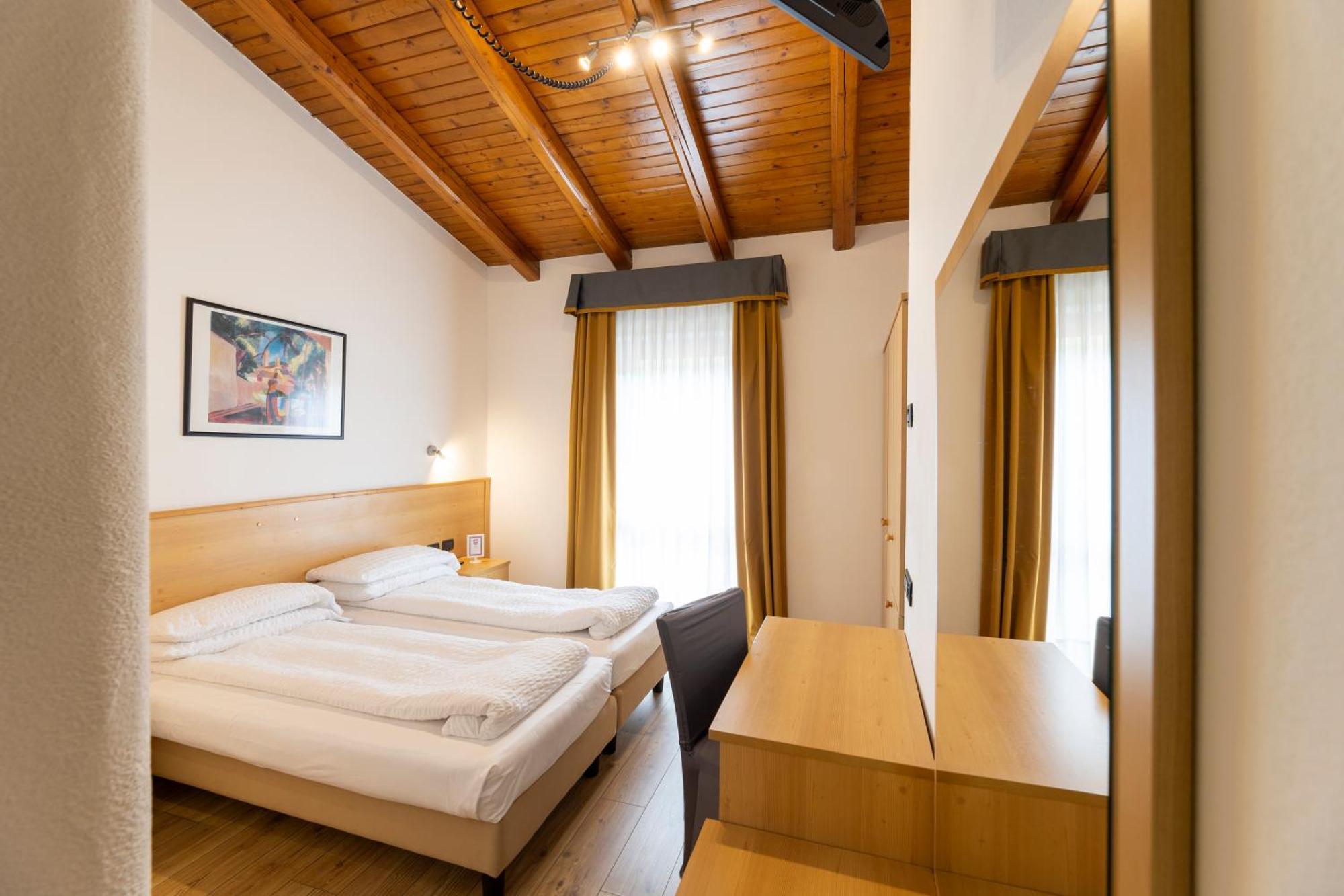 Hotel Derby Фольгарида Экстерьер фото